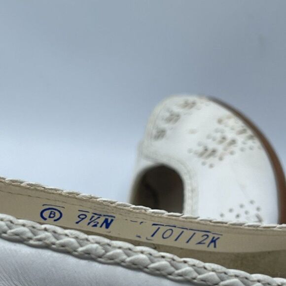 Cobbie Cuddlers Vintage 70's White Open Toed Woven Wedge Shoes 9.5 - Picture 12 of 13